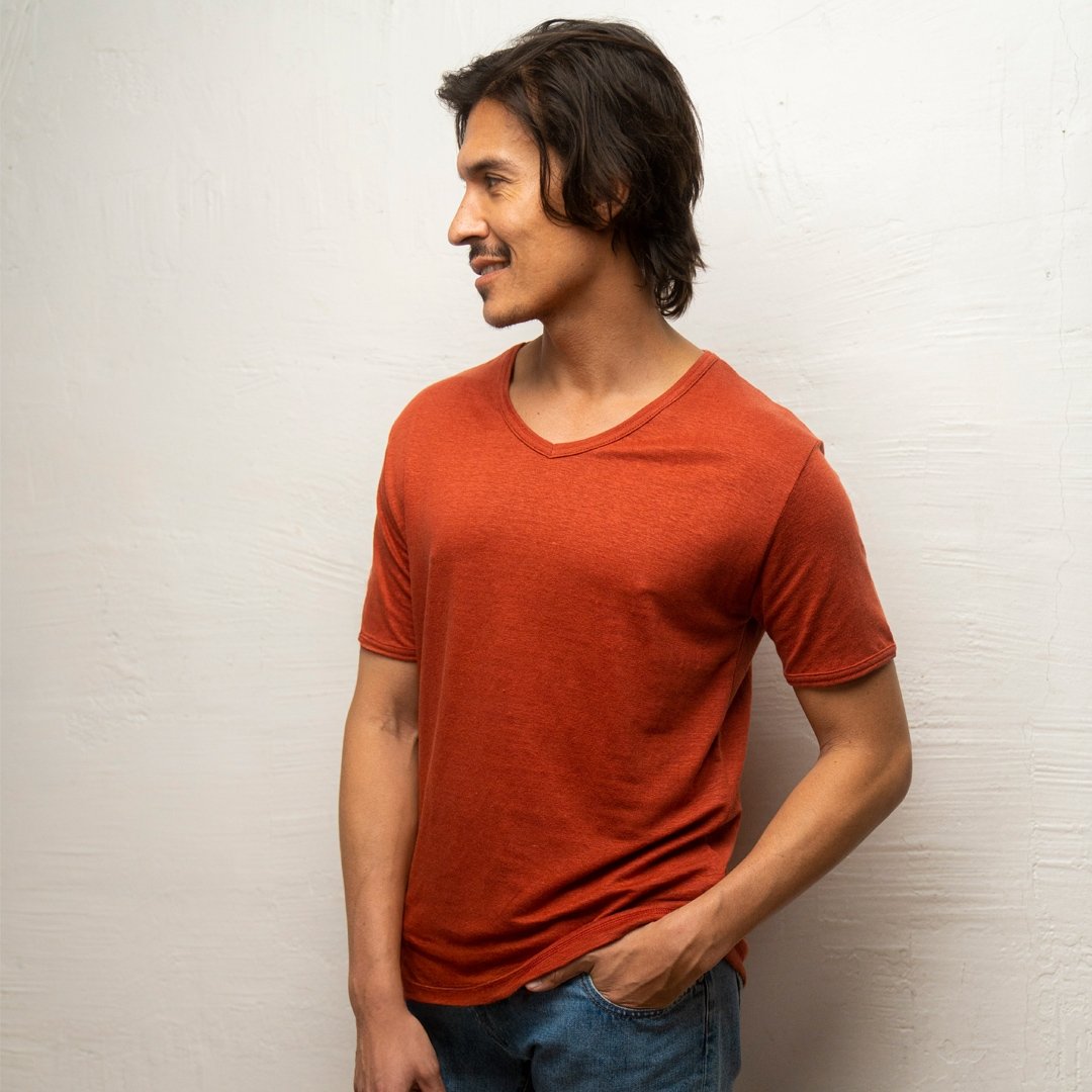 🇫🇷🌾 Le t-shirt col V en lin français