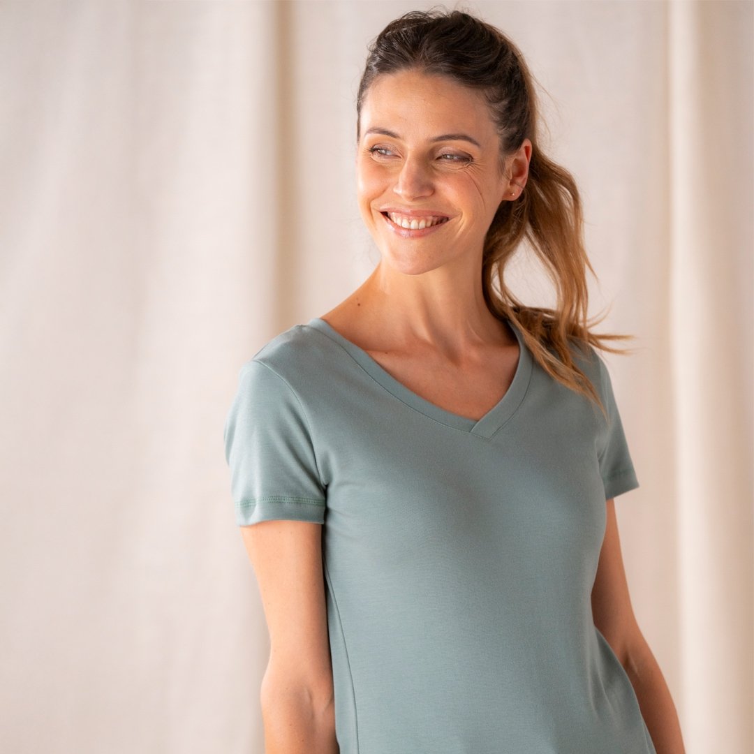 🇫🇷🌱 Le t-shirt en coton bio - Col V