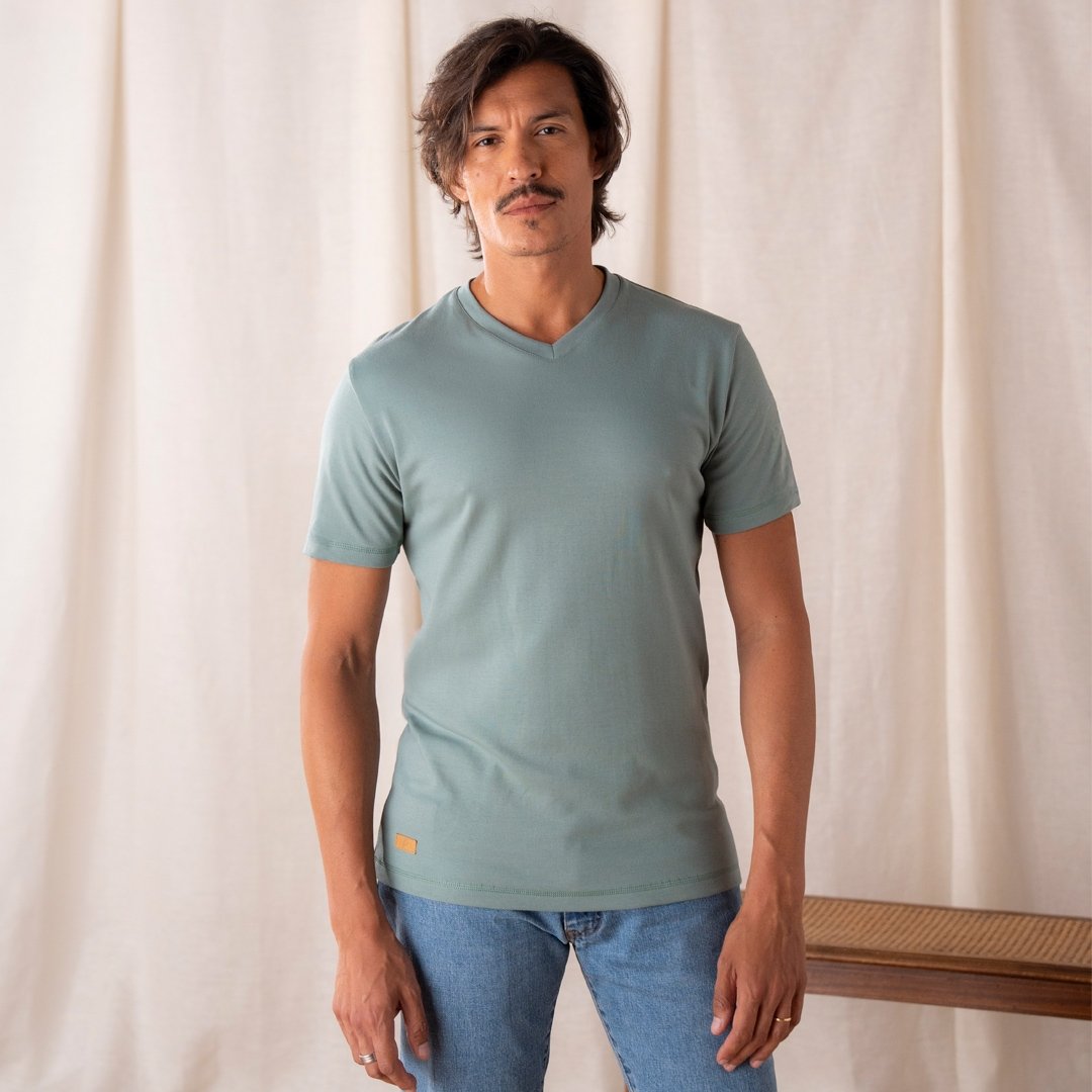 🇫🇷🌱 Le t-shirt en coton bio - Col V